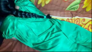Bhabhi in sari opens hairy slit to devar who comes to do Indian porn