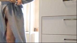 Naked Mom Unaware of Spy Cam Filming Her Every Move